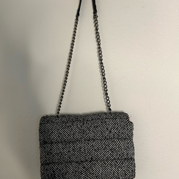 Zara Monochrome Tweed Chain Shoulder Bag - Picture 3 of 6